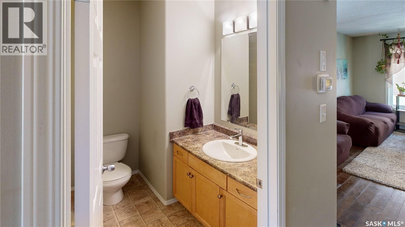 2 22 QU'APPELLE CRESCENT — photo 4