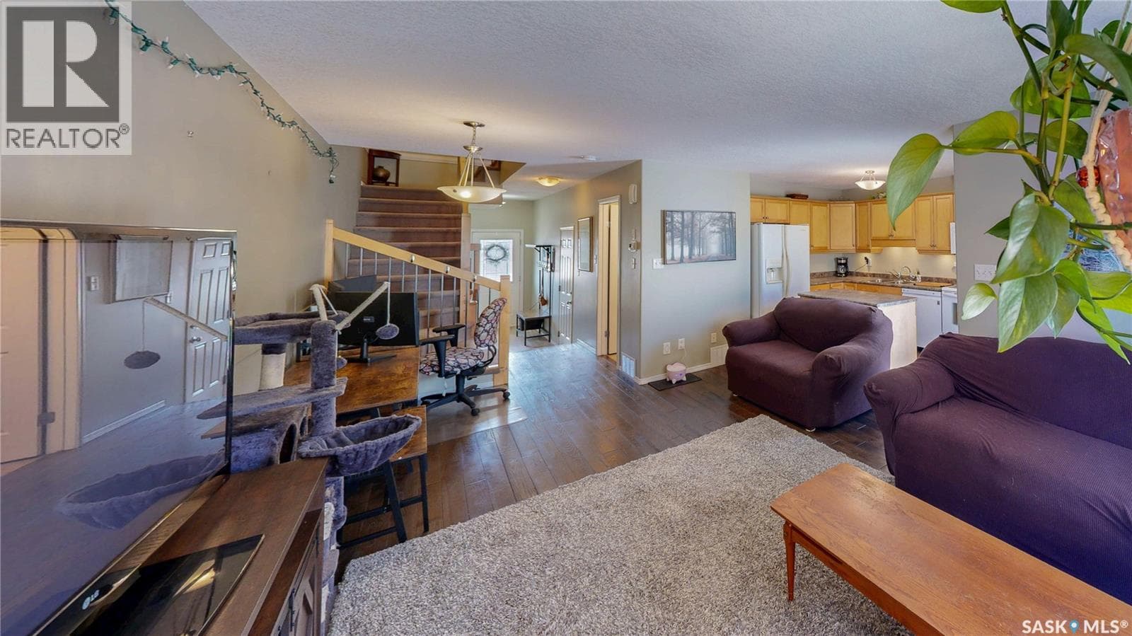2 22 QU'APPELLE CRESCENT — photo 5