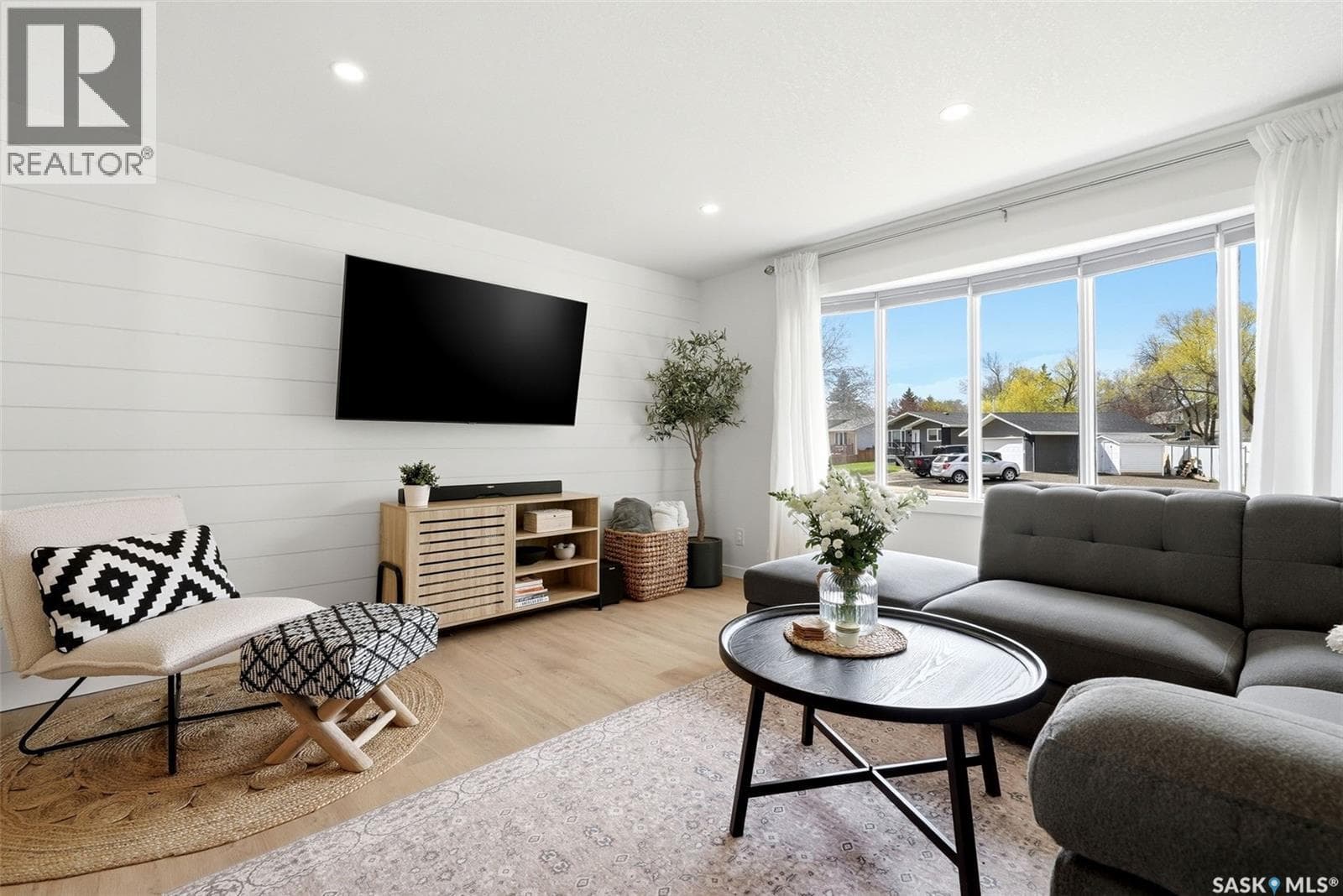 120 Eden AVENUE — photo 4