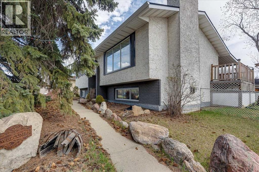123 Nolan Street — photo 3