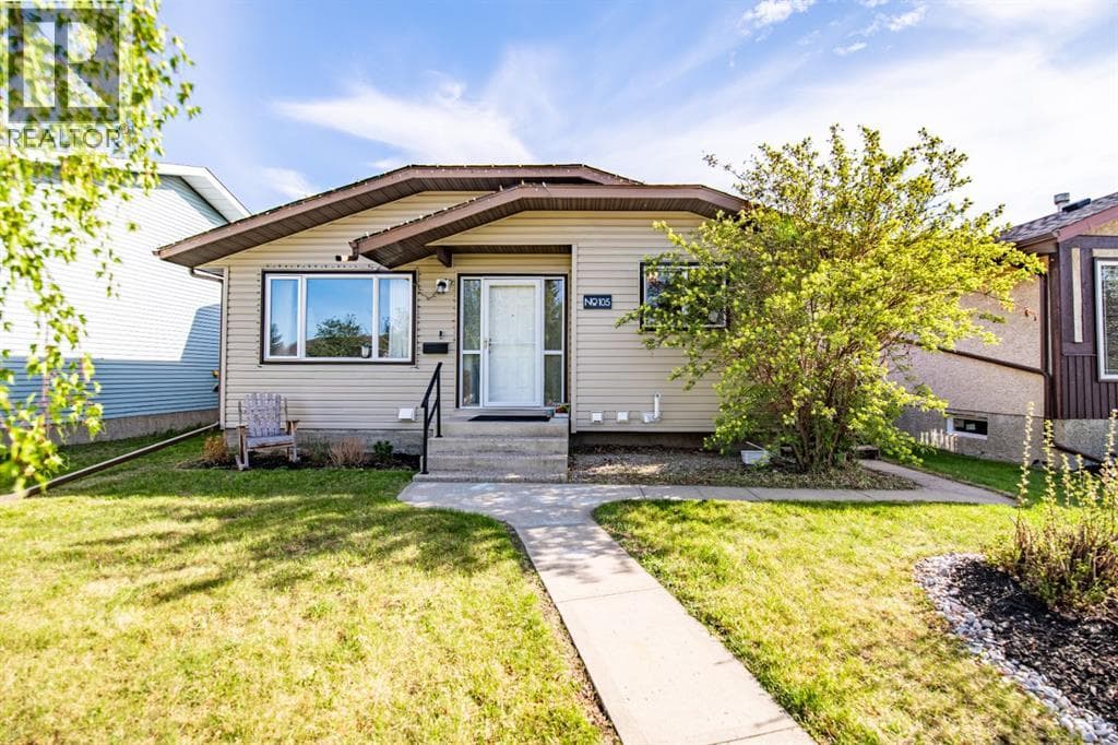 105 Erickson Drive — photo 2