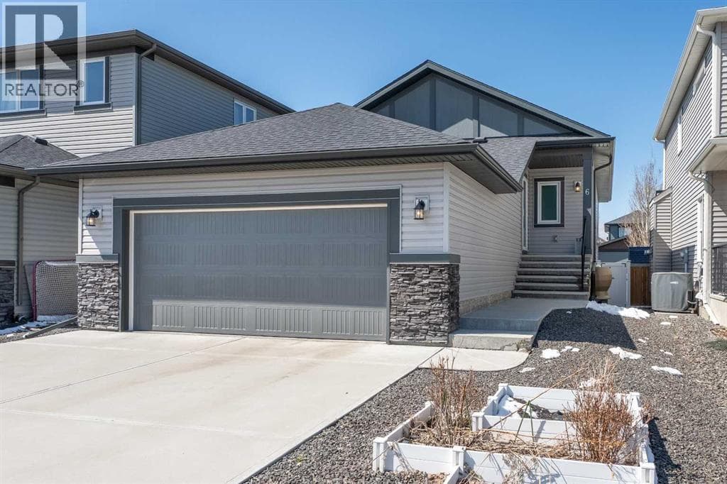 6 Drake Landing Grove