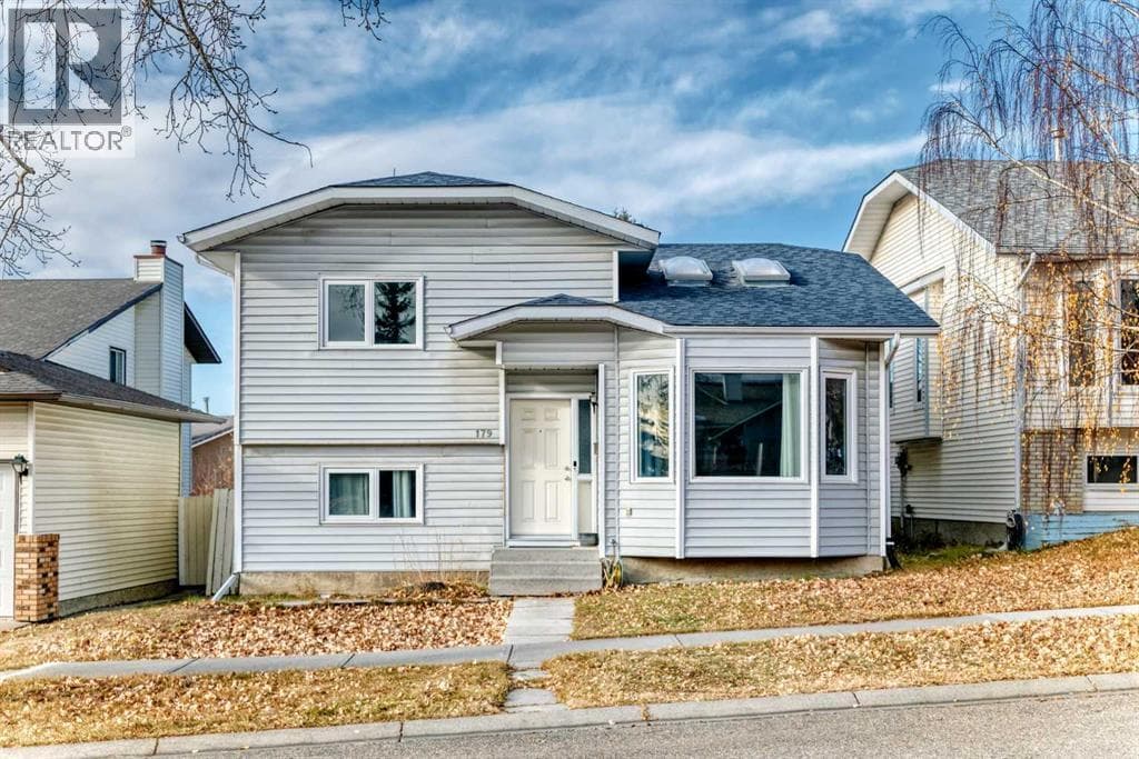 179 Hawkwood Boulevard NW