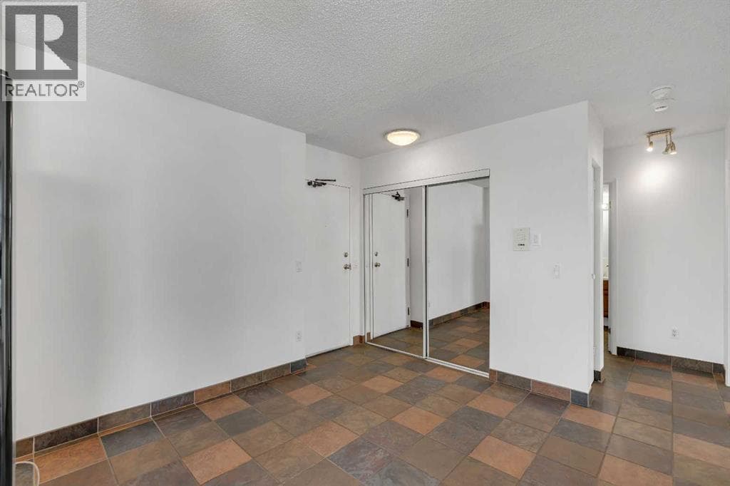 602, 2909 17 Avenue SW — photo 3