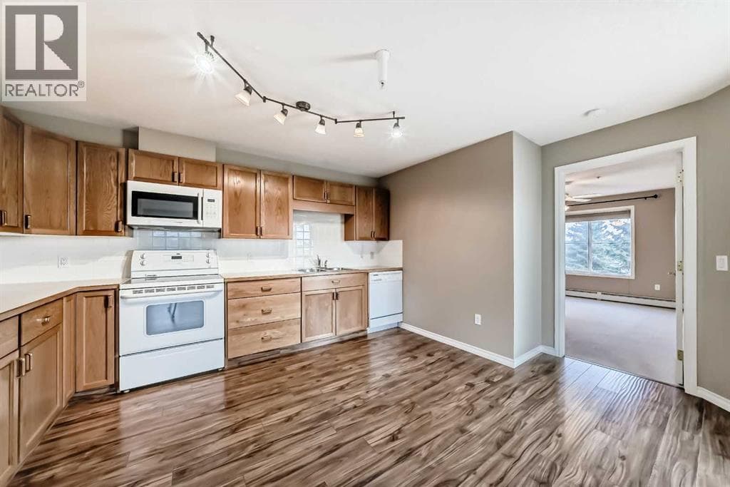 2 bed 1 bath single family at 223, 305 1 Avenue NW — $315,000 — photo 7