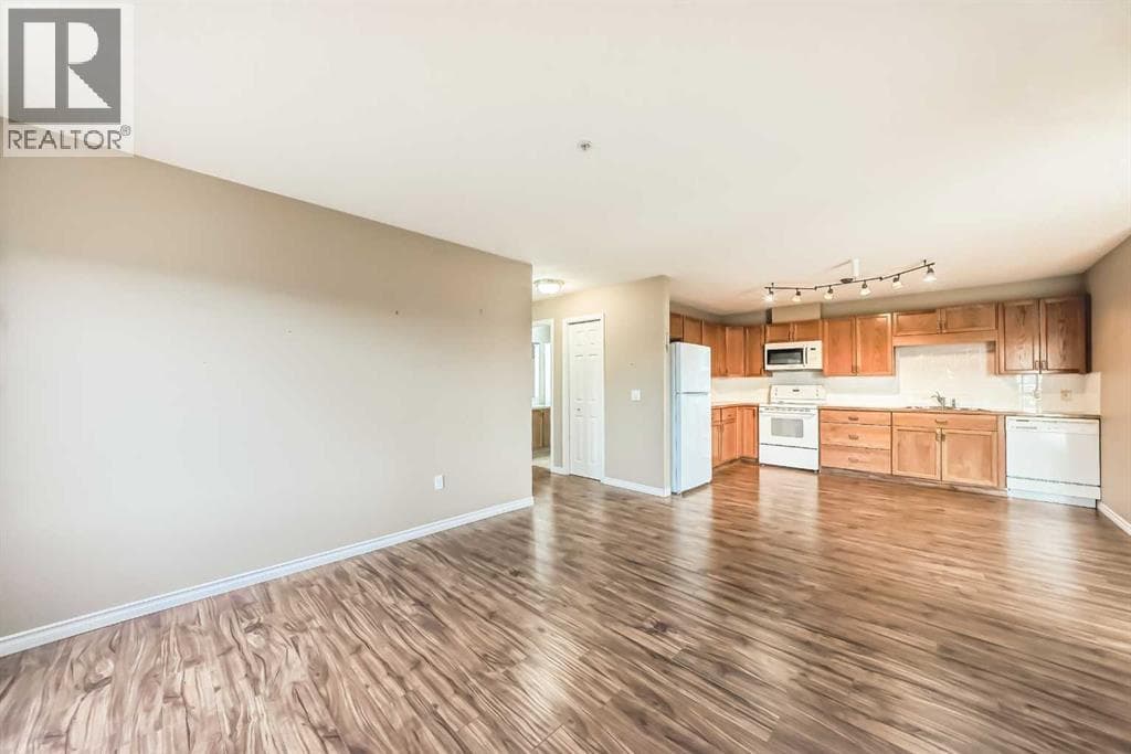 2 bed 1 bath single family at 223, 305 1 Avenue NW — $315,000 — photo 11