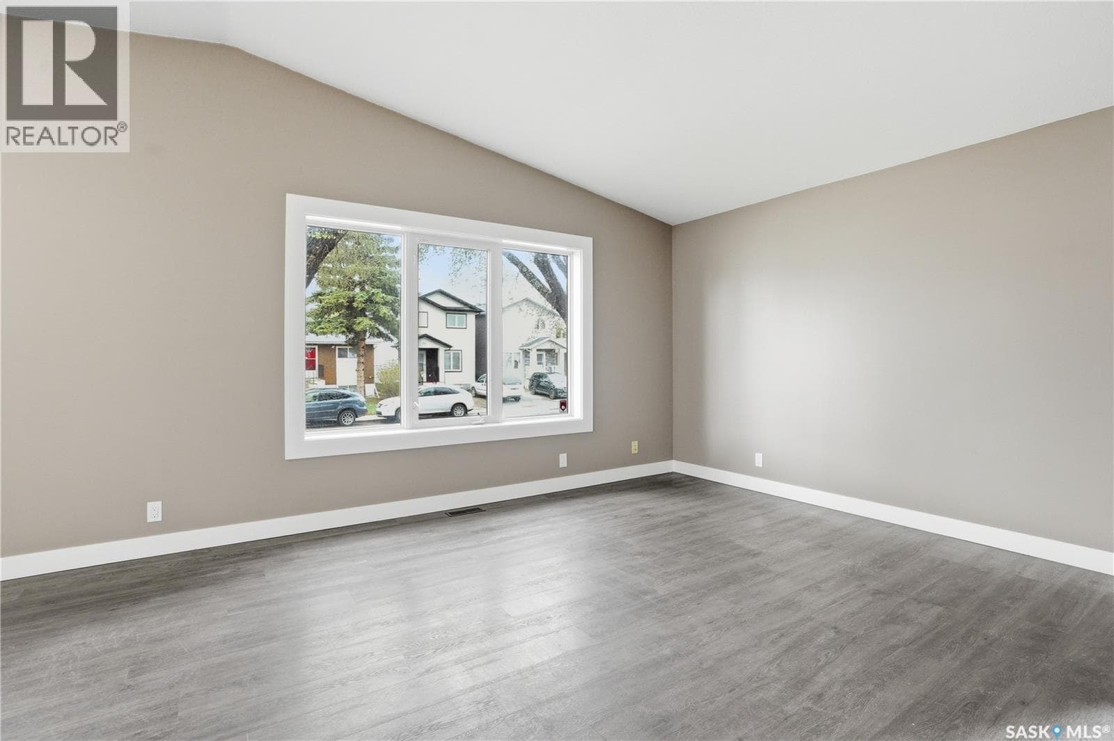 330B X AVENUE S — photo 3
