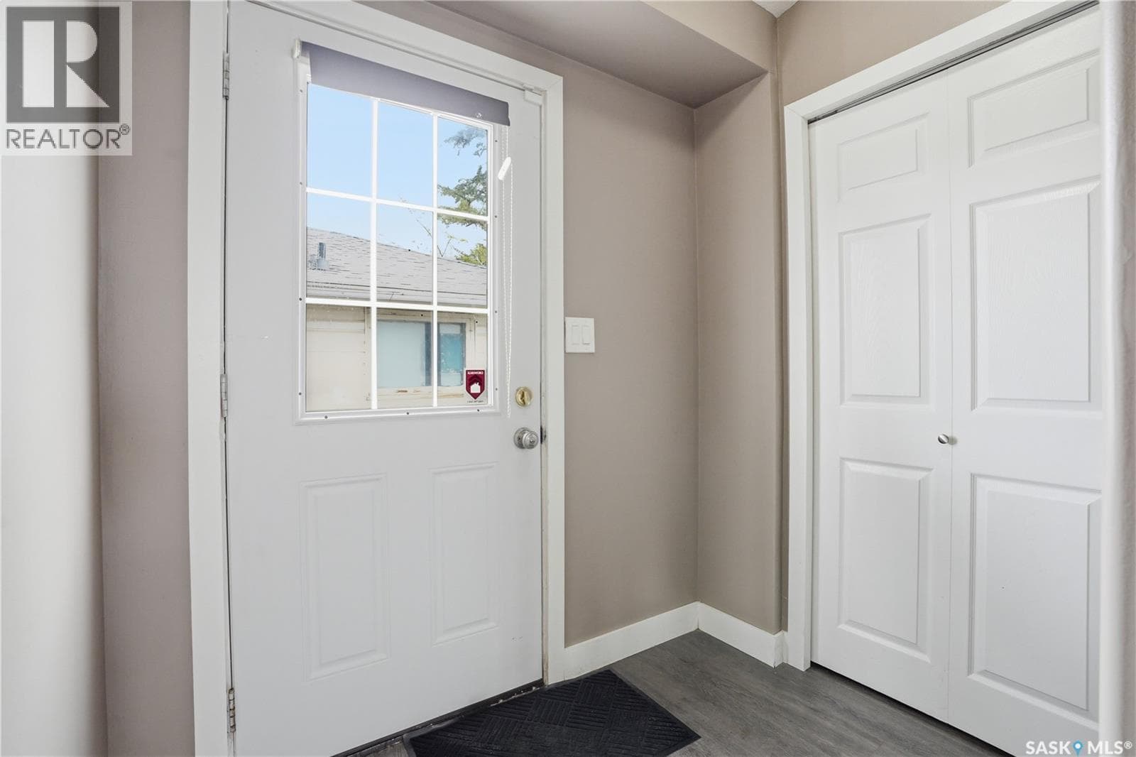 330B X AVENUE S — photo 2