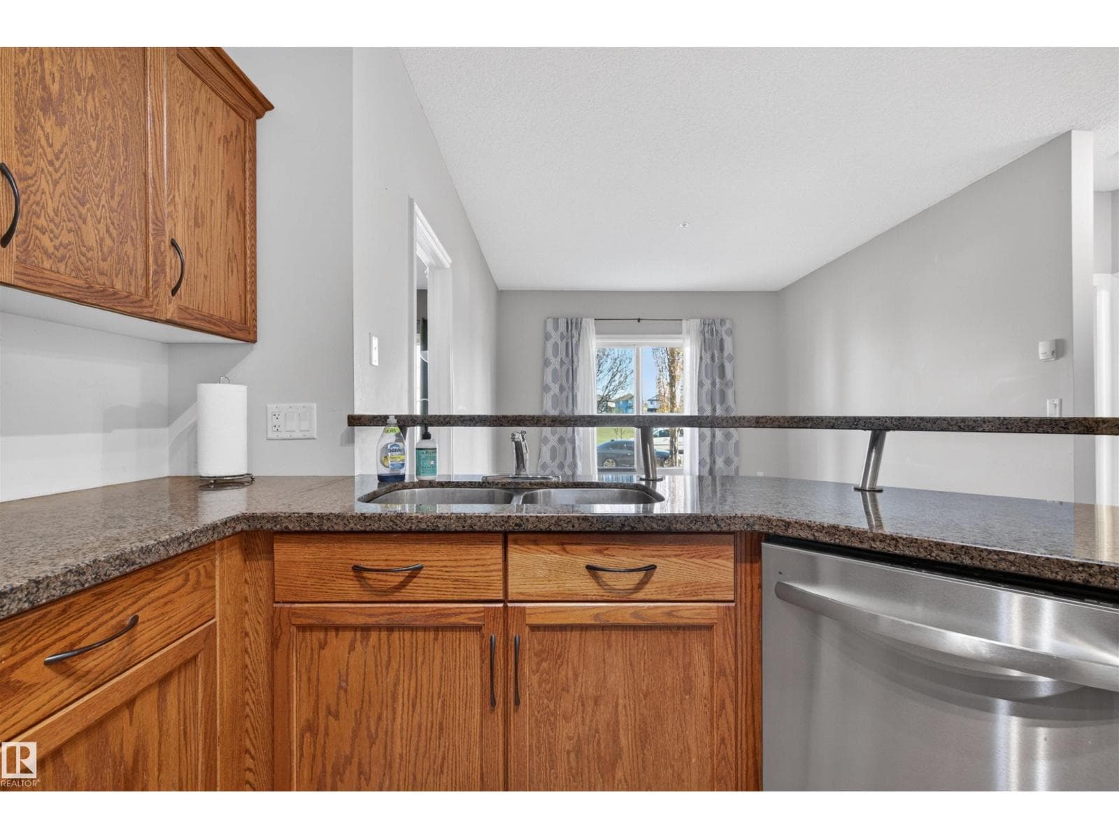 #125 263 MACEWAN RD SW — photo 5