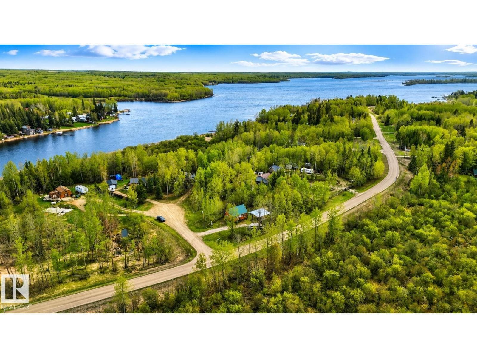 #11 54126 RGE ROAD 52