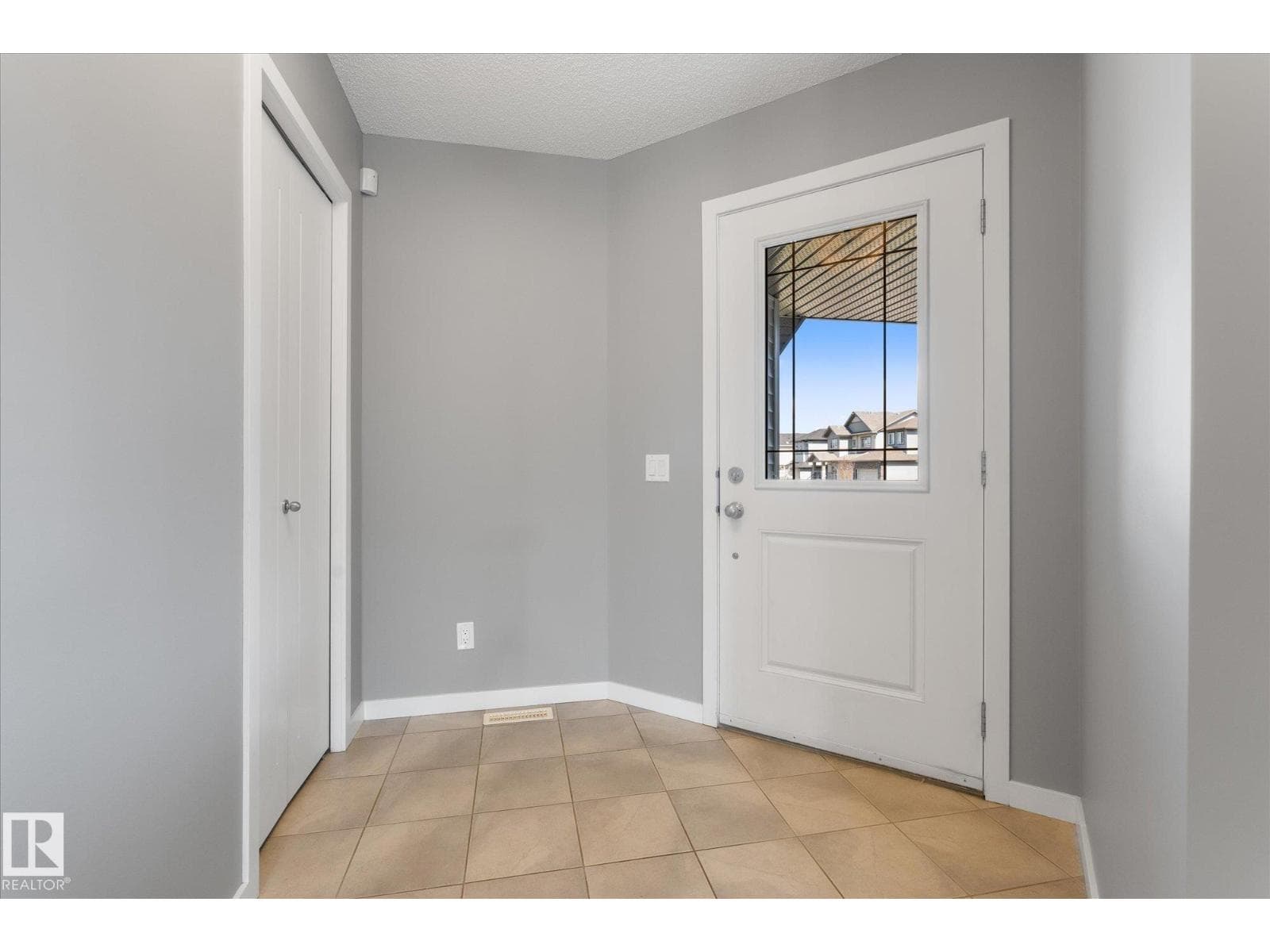 110 ASPENGLEN DR — photo 4