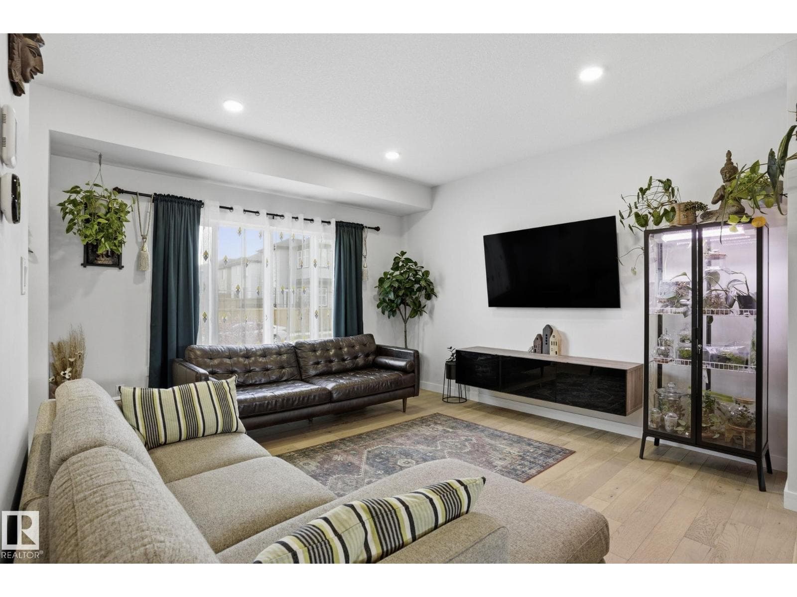 2116 159 ST SW — photo 4