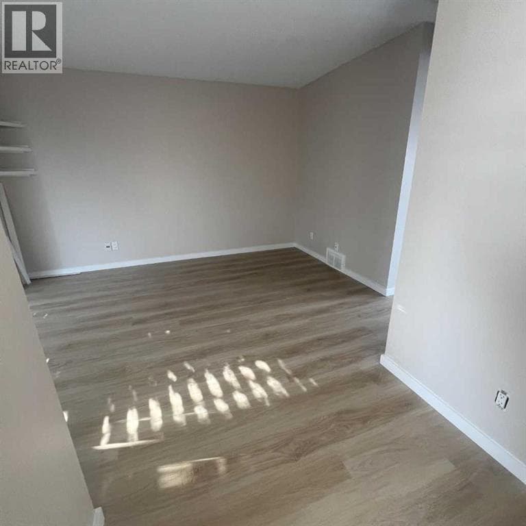 140 martindale Boulevard NE — photo 5