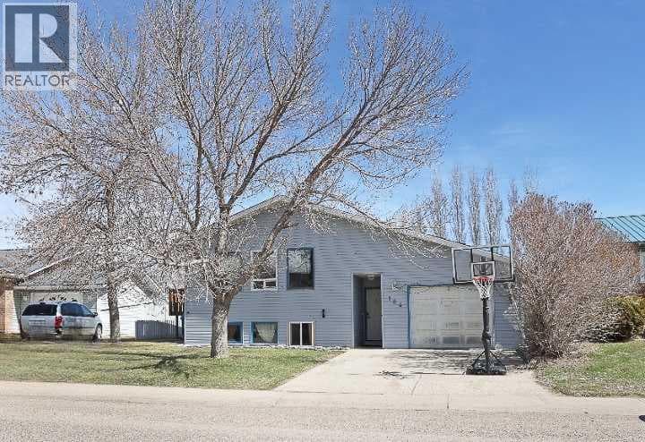 184 Upland Boulevard W — photo 2