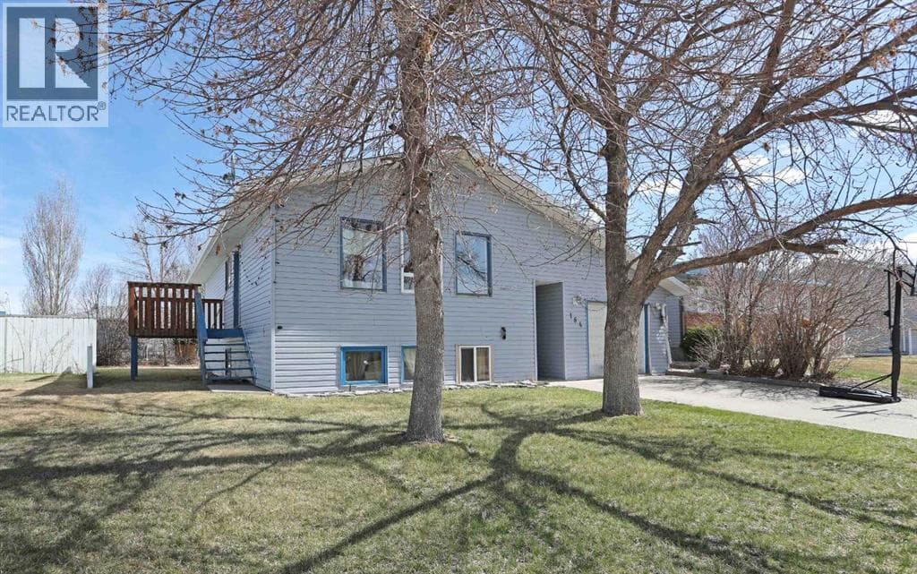 184 Upland Boulevard W — photo 4