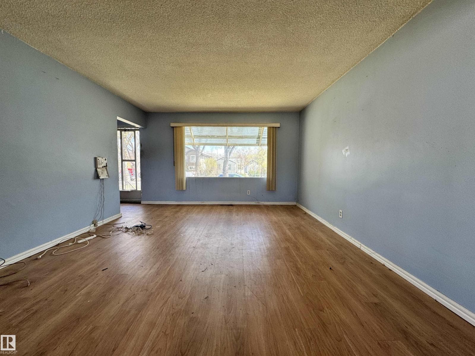 12010 95 ST NW — photo 5