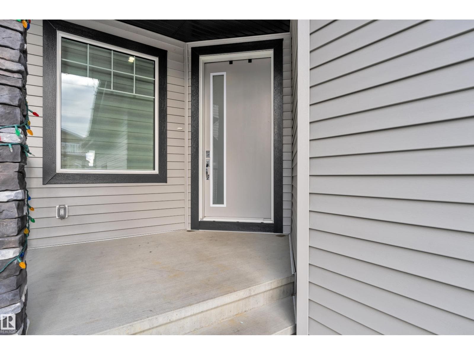 1827 22 ST NW NW — photo 5