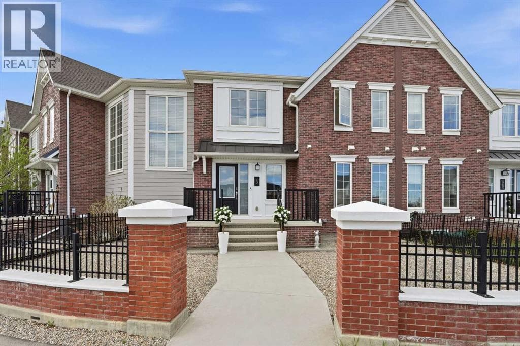 12 Yorkville Avenue SW