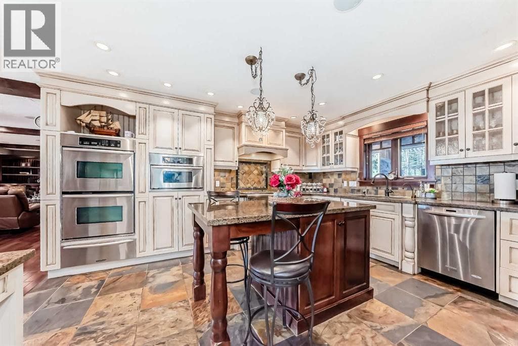10909 Eamon Road NW — photo 4