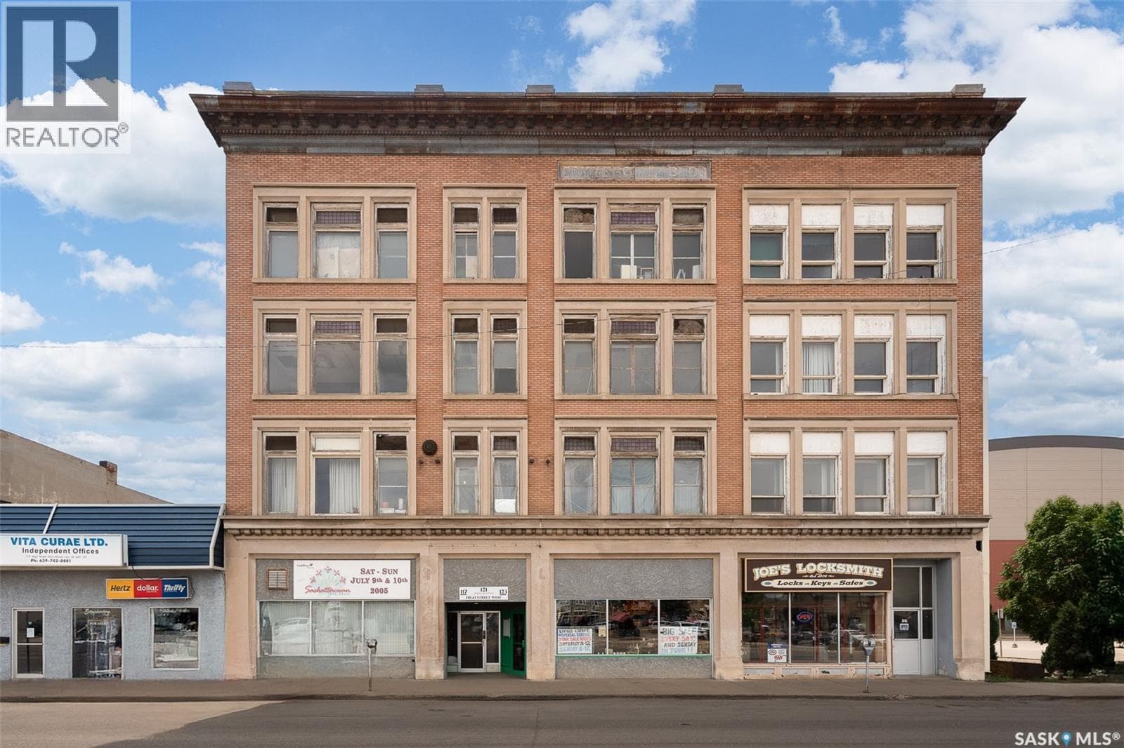 117-123 High STREET W