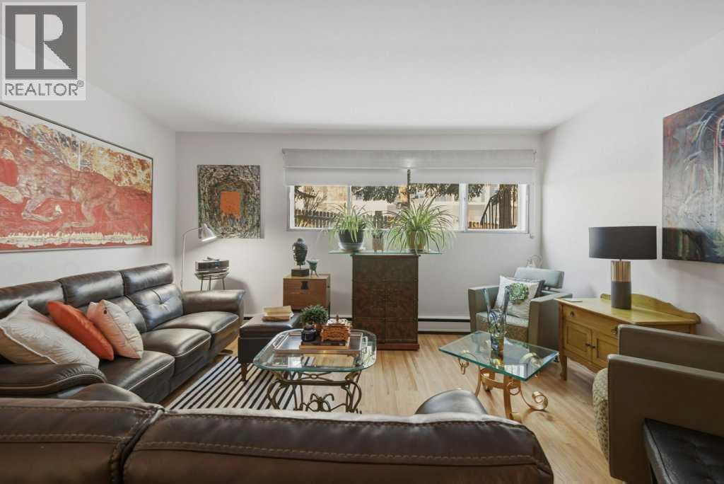 2428 14 Street SW — photo 5