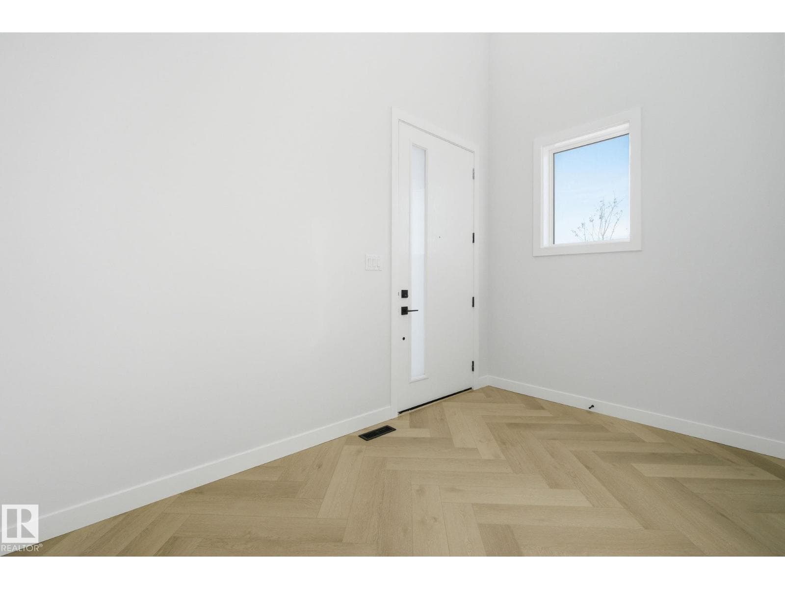 17108 2 ST NW — photo 3