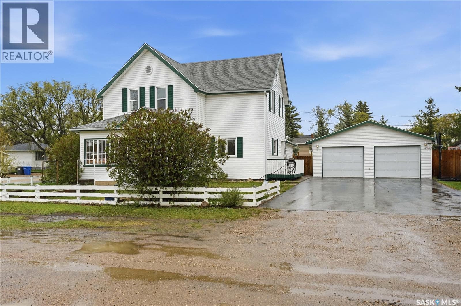 12 Alexandra STREET — photo 3