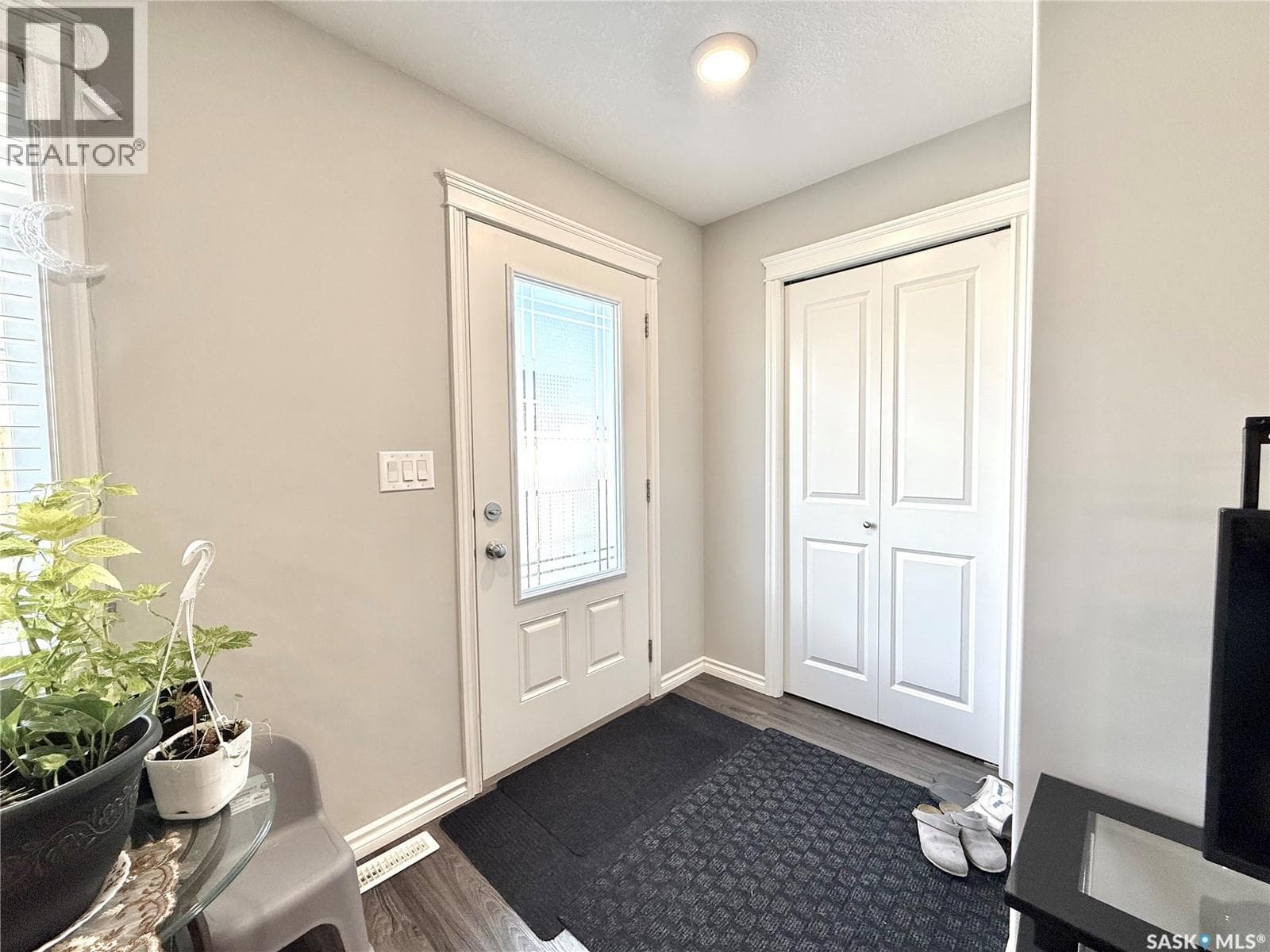 503 110 Akhtar BEND — photo 4