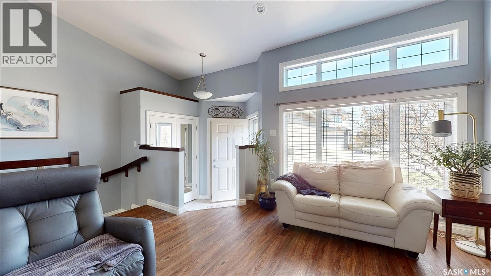 5053 Watson WAY — photo 3