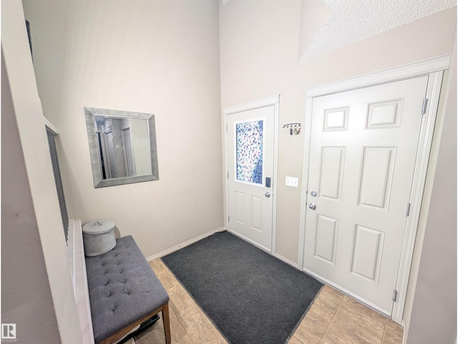 3336 17B AV NW — photo 3