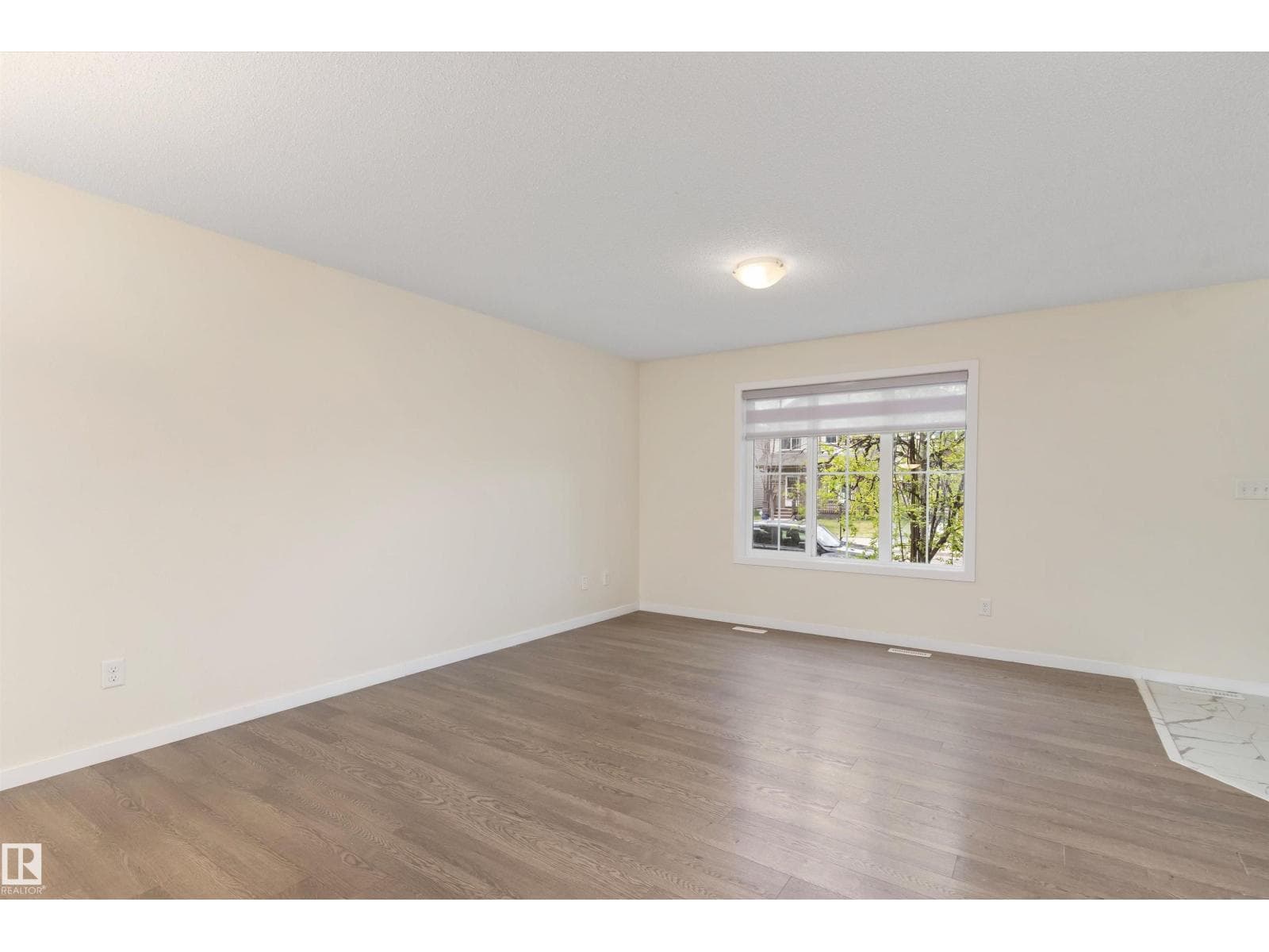 336 WATT BV SW — photo 5