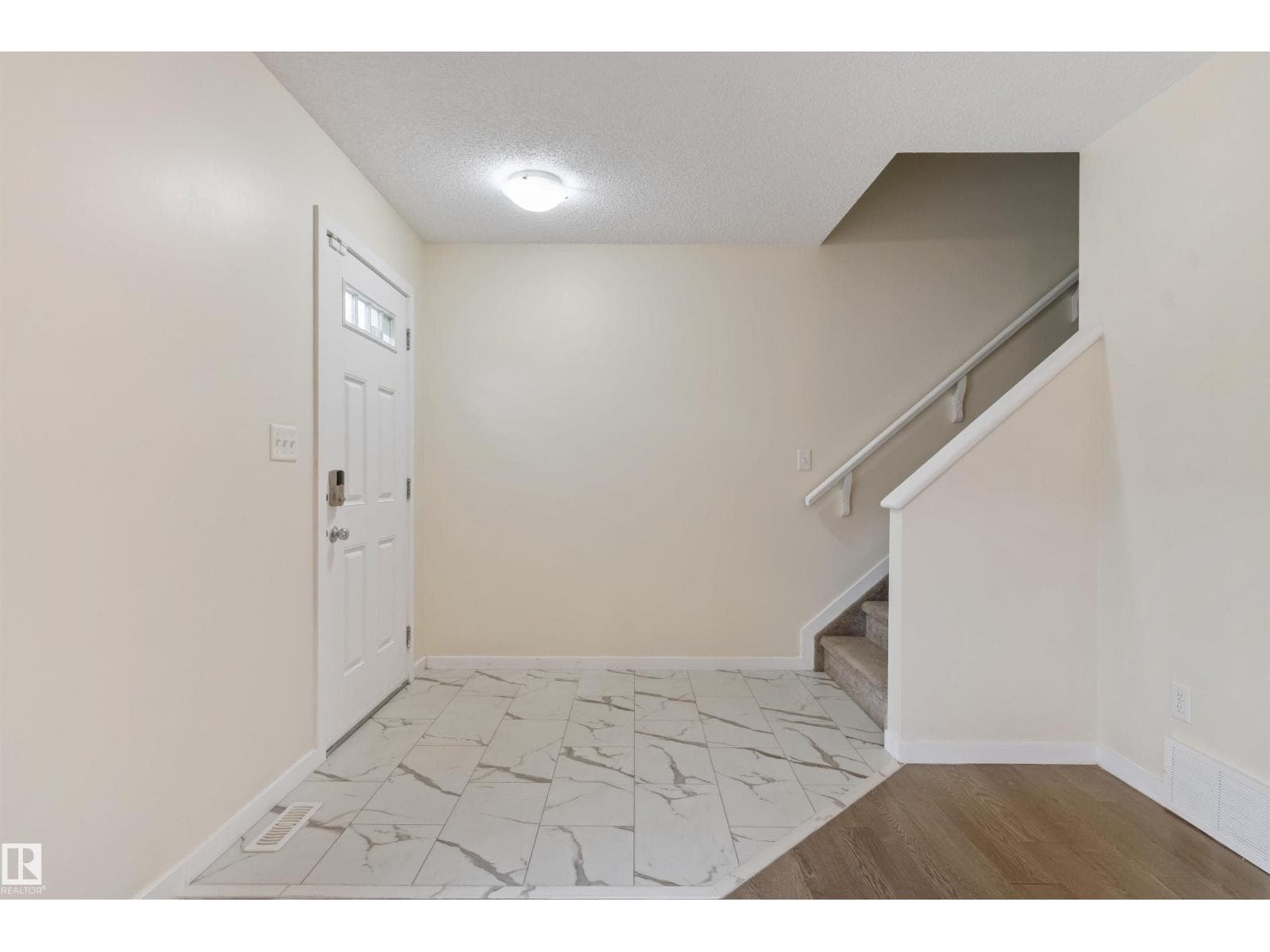 336 WATT BV SW — photo 3