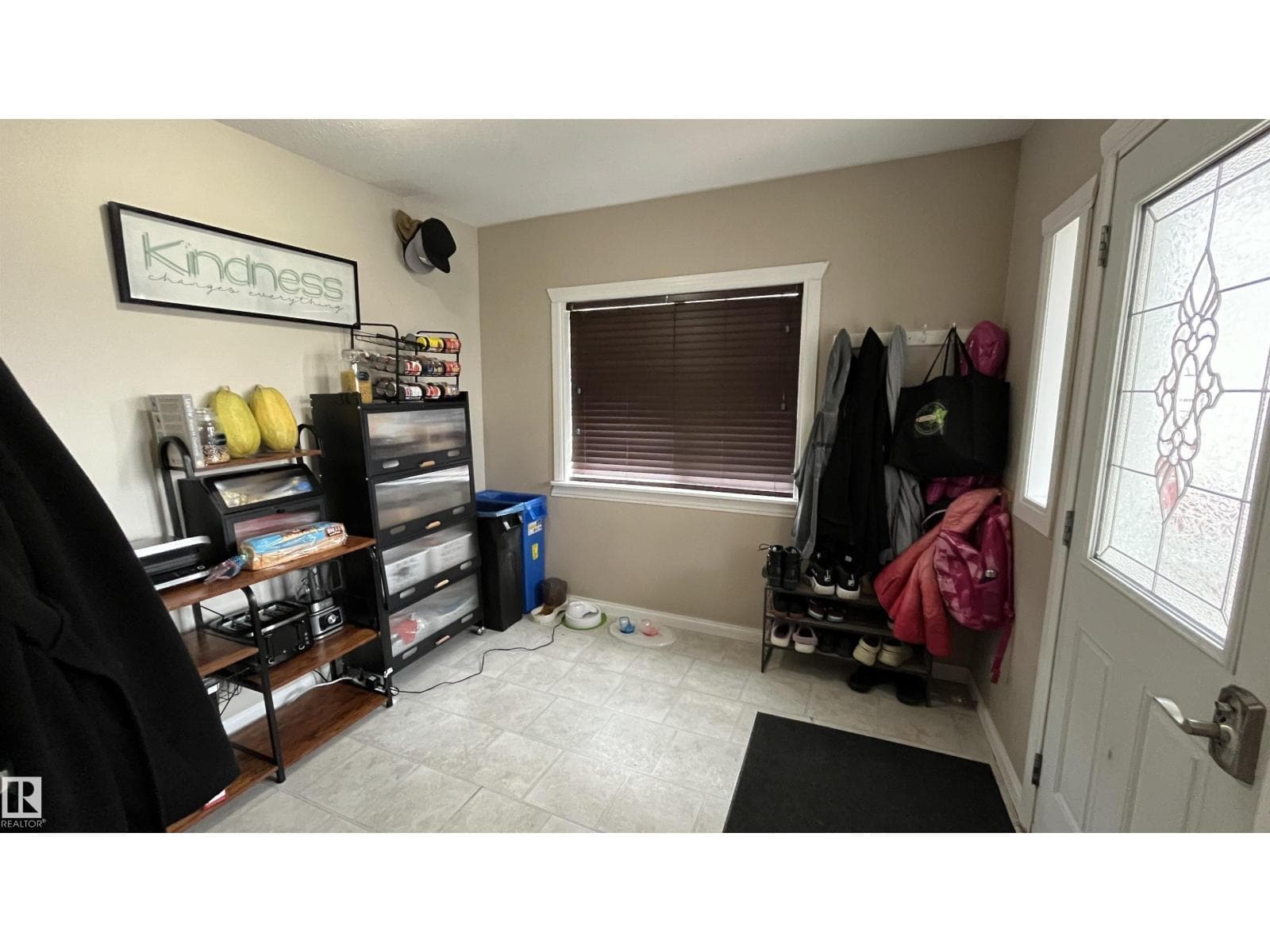 5108 50 ST — photo 3