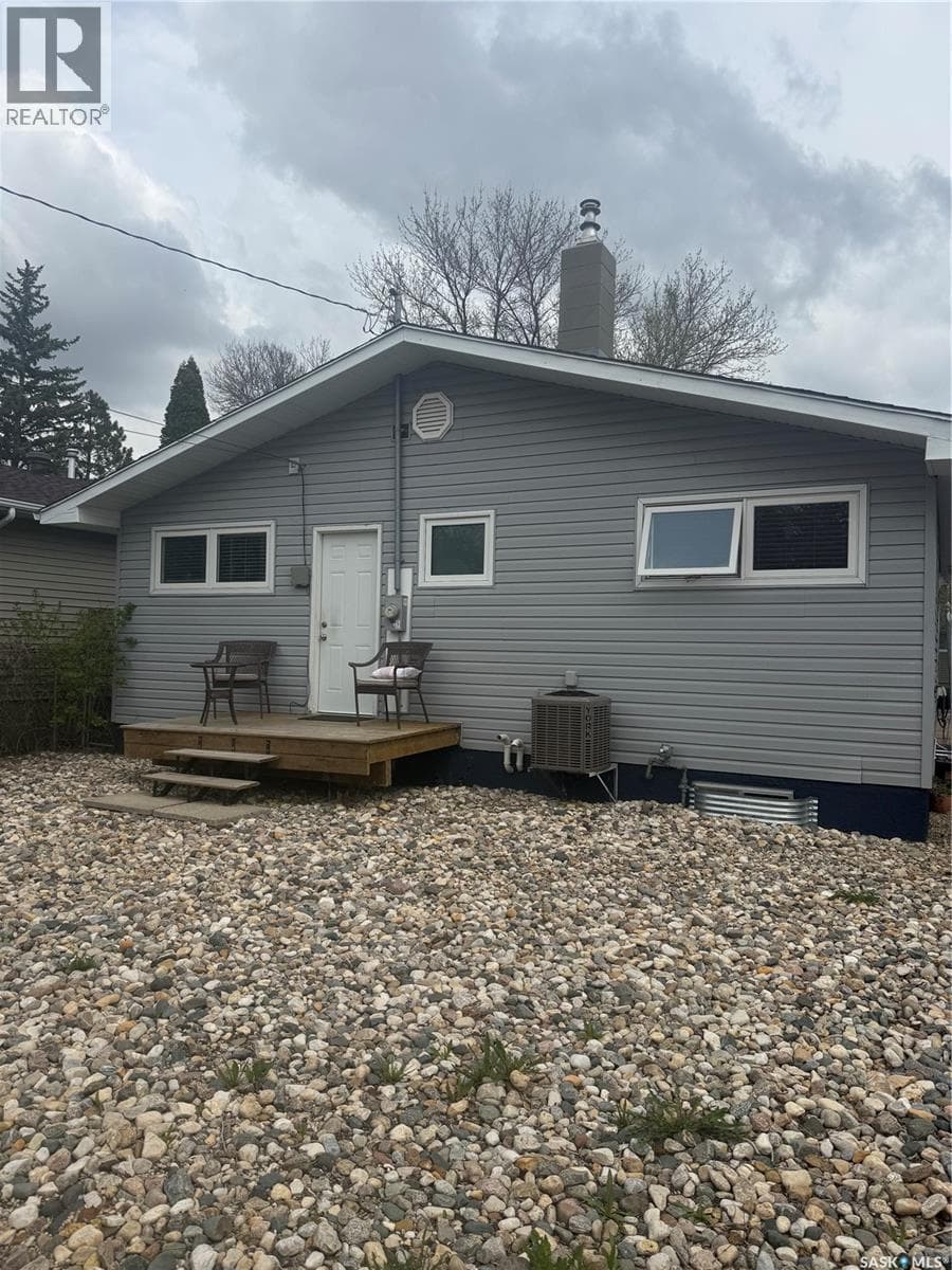 2908 Argyle STREET — photo 2