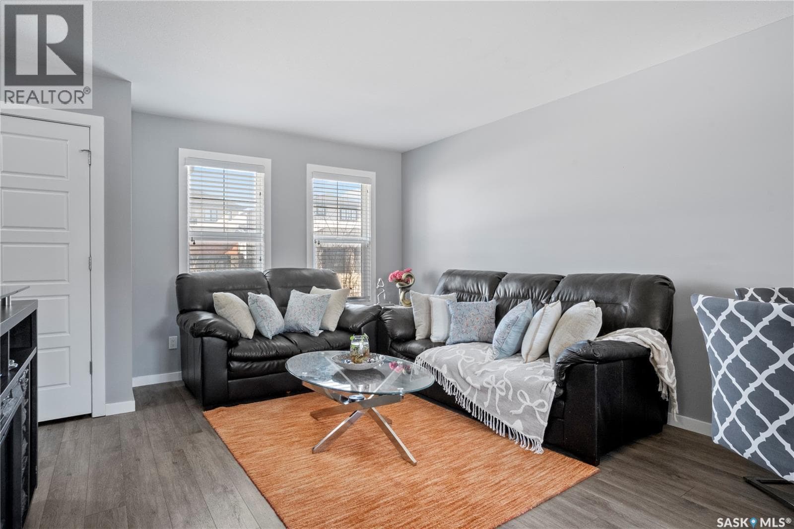 4733 Primrose Green DRIVE E — photo 3