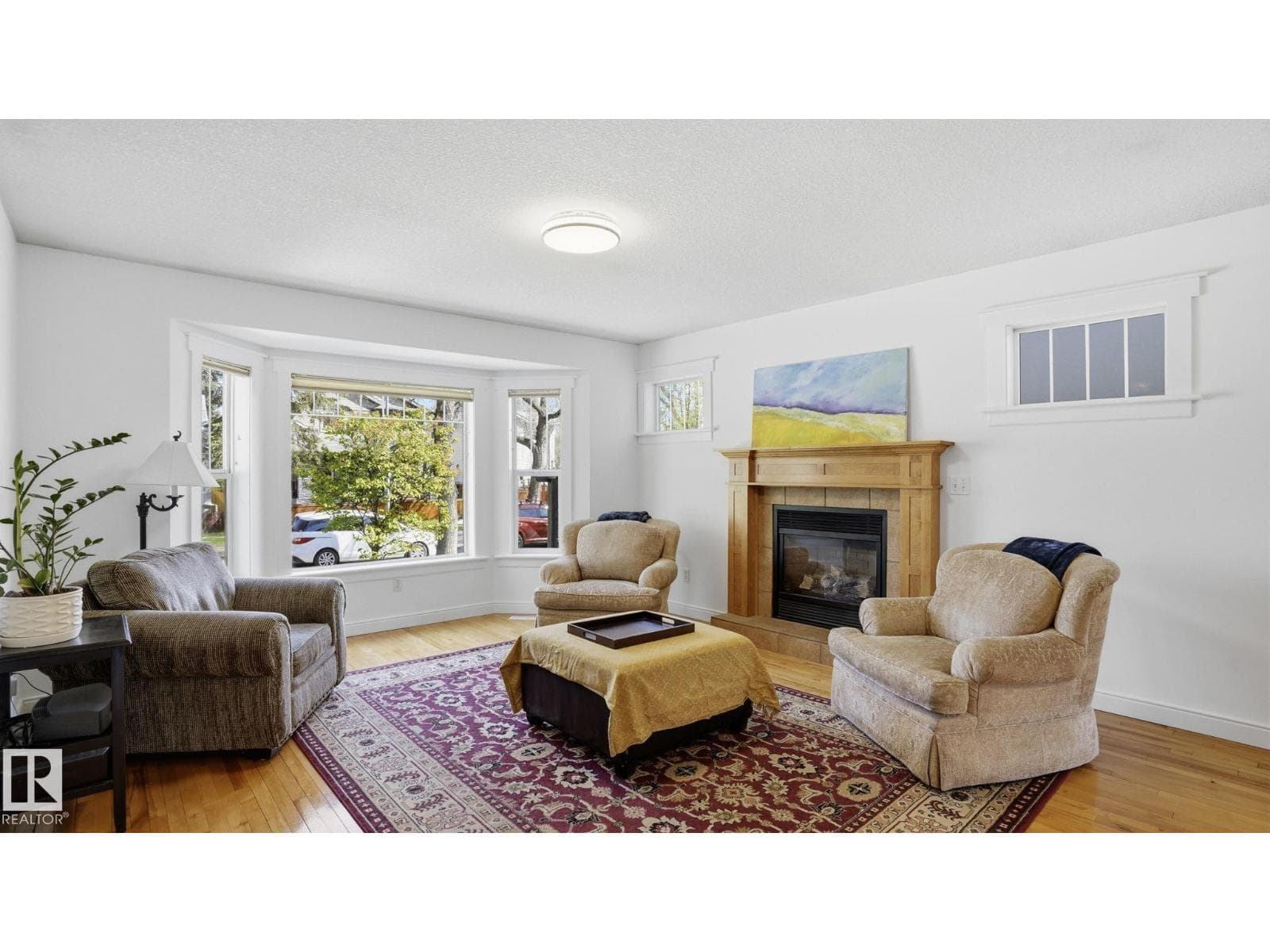 9611 77 AV NW — photo 5