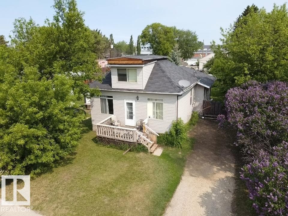 4612 47 AV
