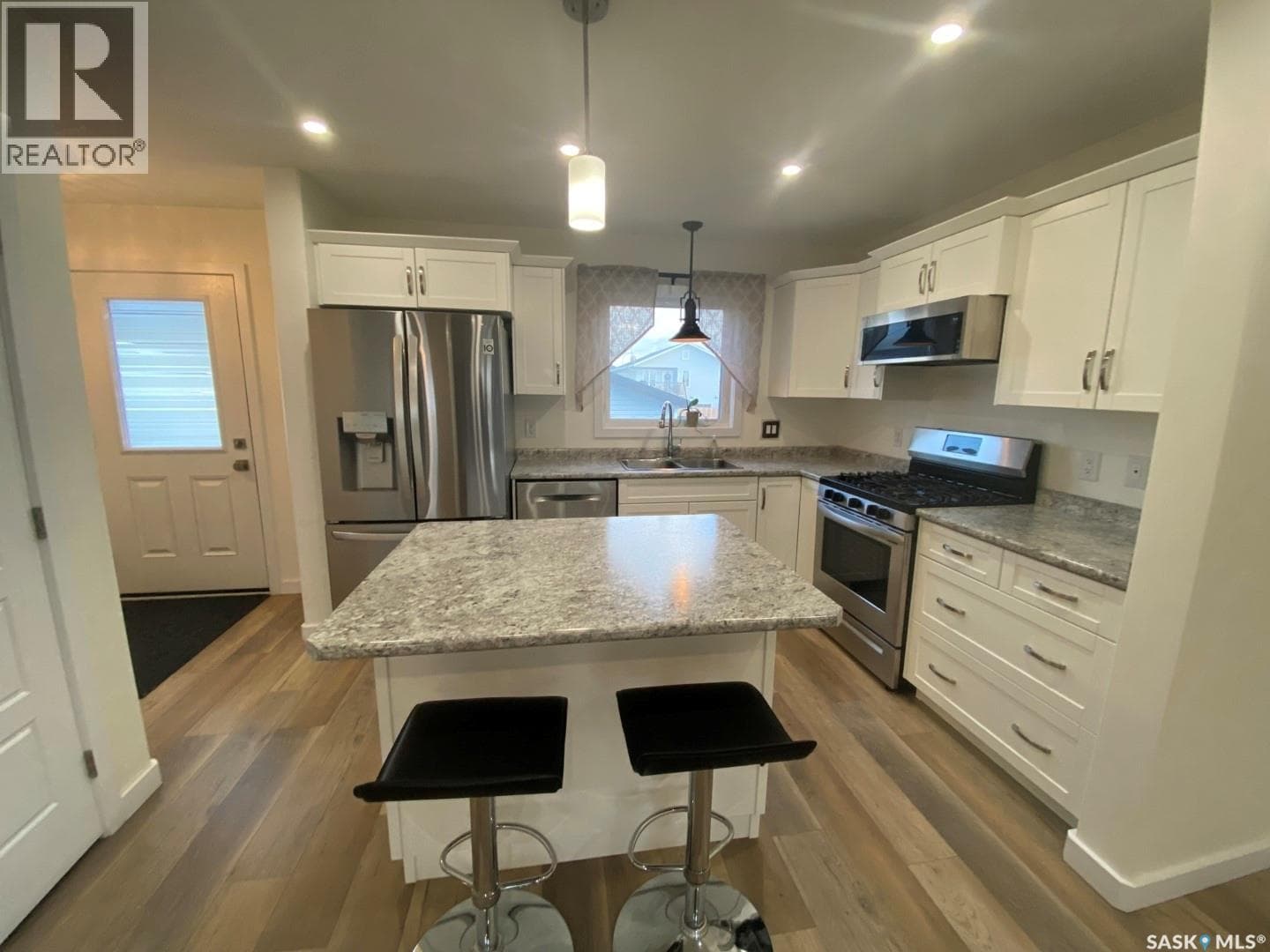 119 Reddekopp CRESCENT — photo 5