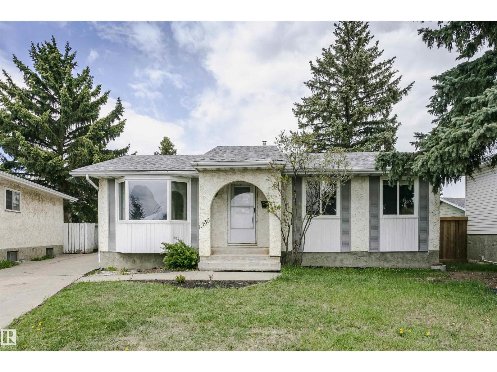 11436 161 AV NW — photo 2