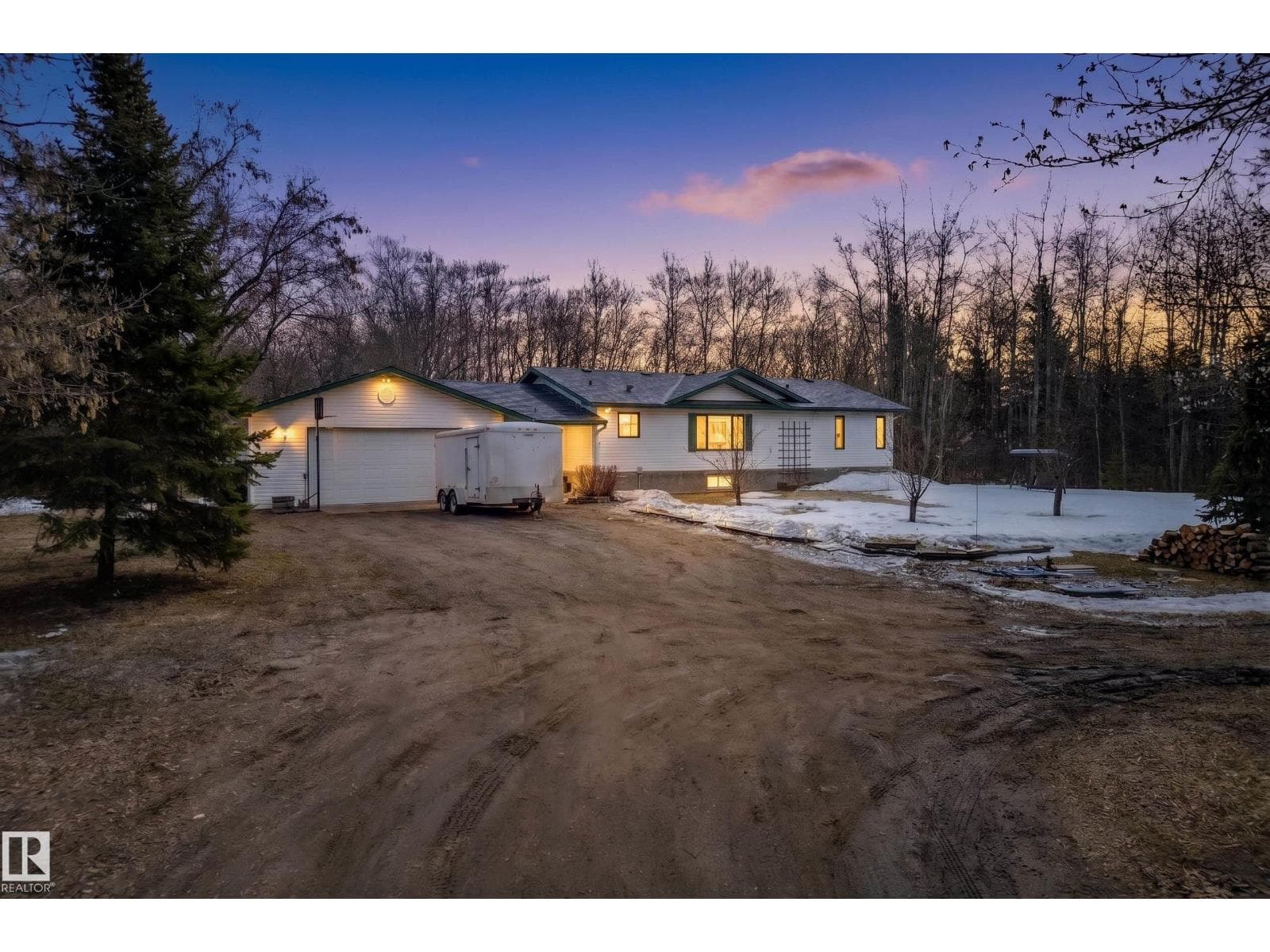 4609 47 ST