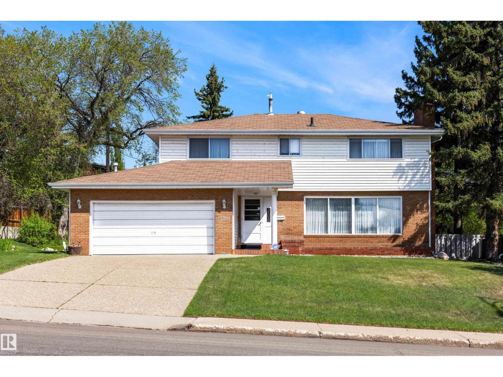 13504 81 AV NW