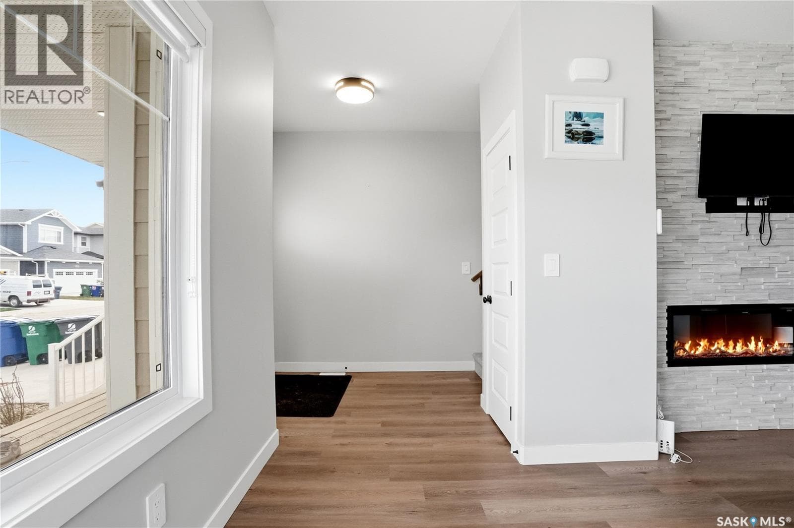 199 Kostiuk CRESCENT — photo 5