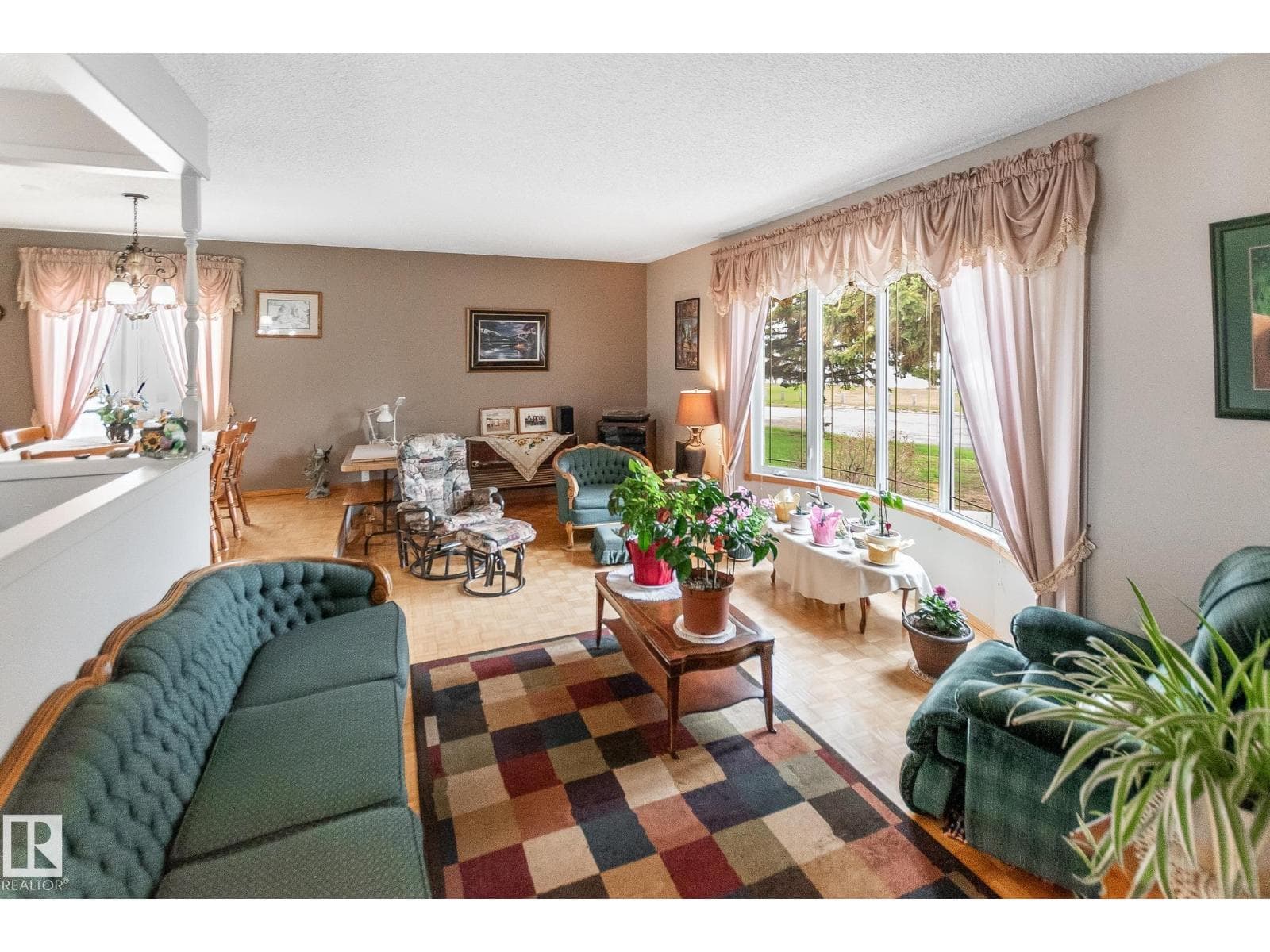 4611 Lakeshore DR — photo 5