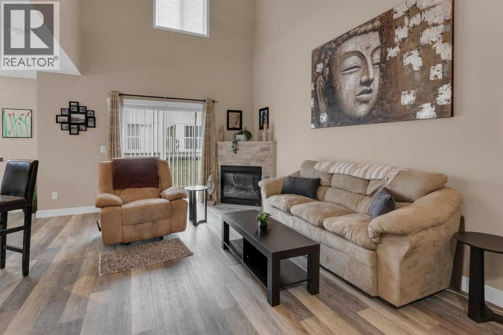 161 Citadel Meadow Gardens NW — photo 3
