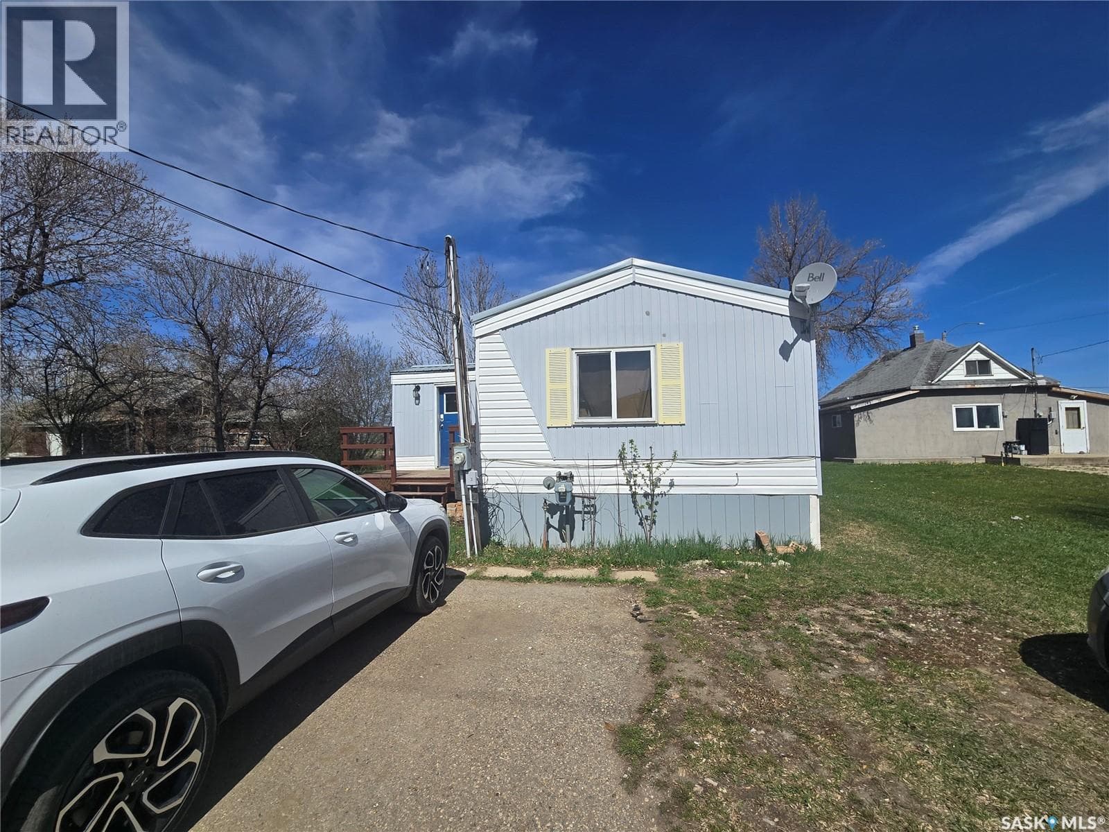 212 Railway AVENUE N — photo 3
