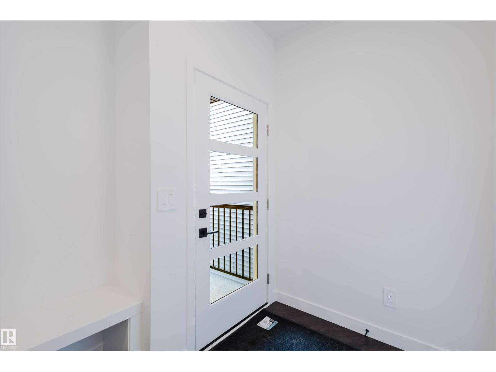 8243 KIRIAK LO SW — photo 2
