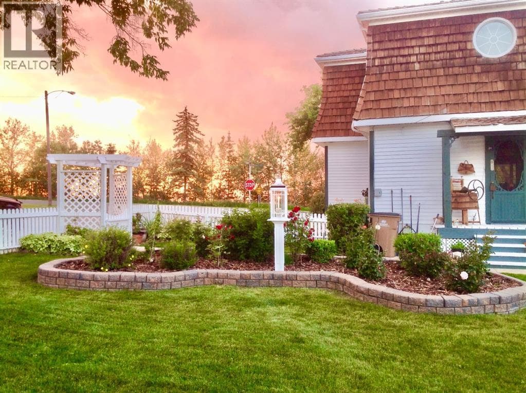 10123 Churchill Drive — photo 3