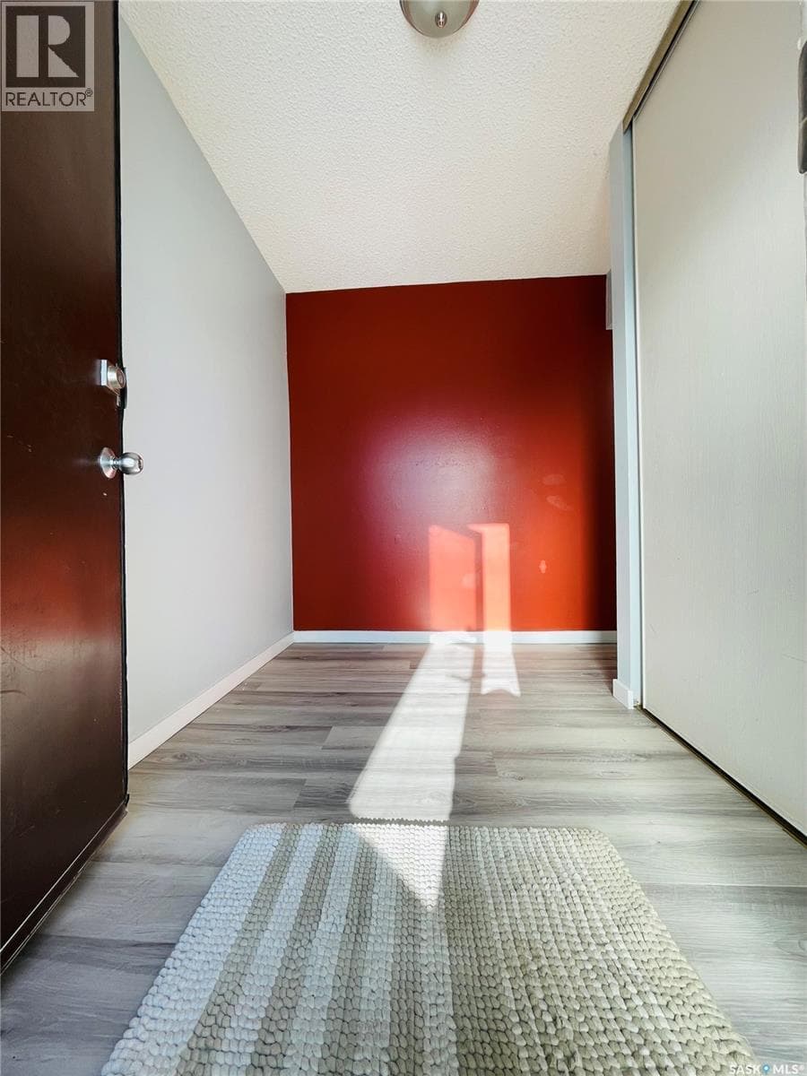 5026 10th AVENUE — photo 3