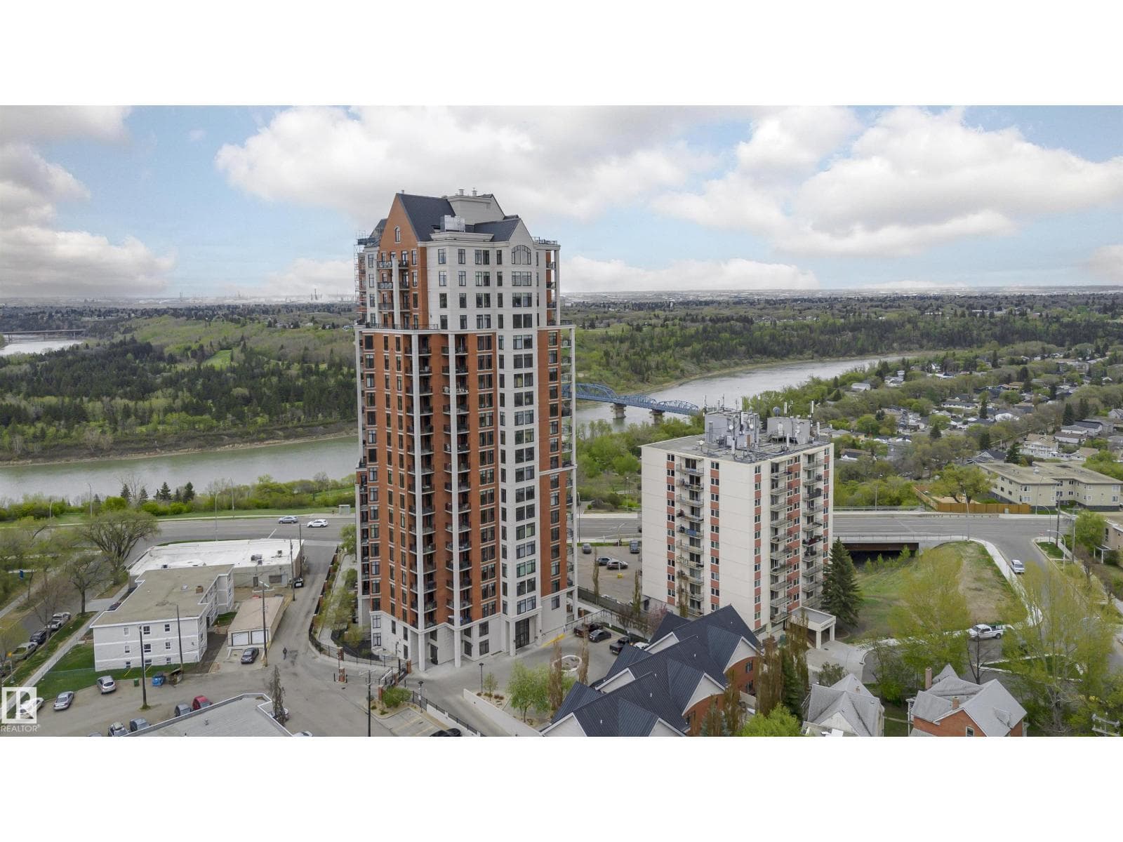 #2104 9020 JASPER AV NW — photo 5