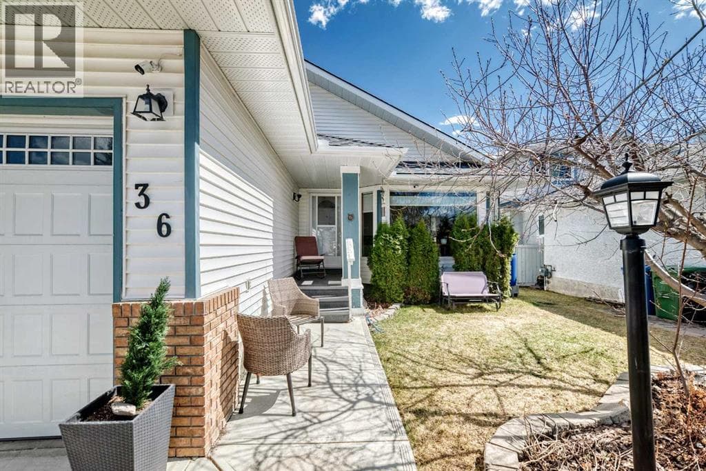 36 Shannon Road SW — photo 3